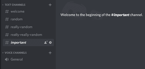 How can I make bold text in Discord chat?